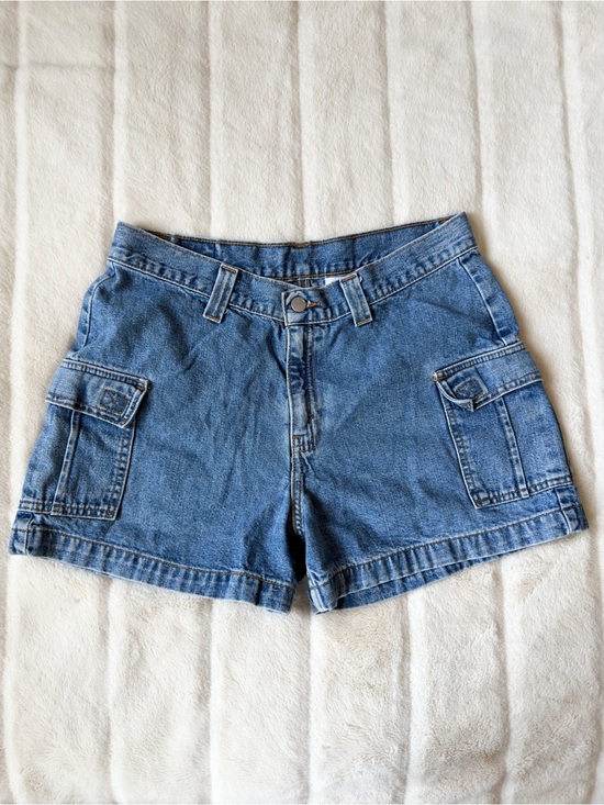 Levi's Pants - Vintage Levi’s L2 High Waisted Denim Cargo Shorts Size 30